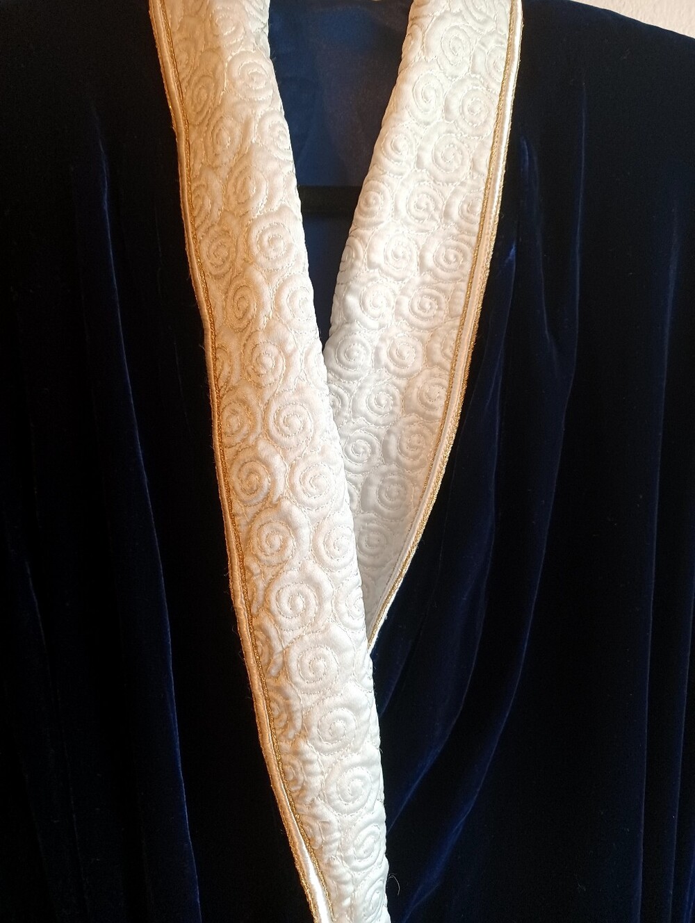 Velvet Navy Blue Robe - Picture 4 of 6